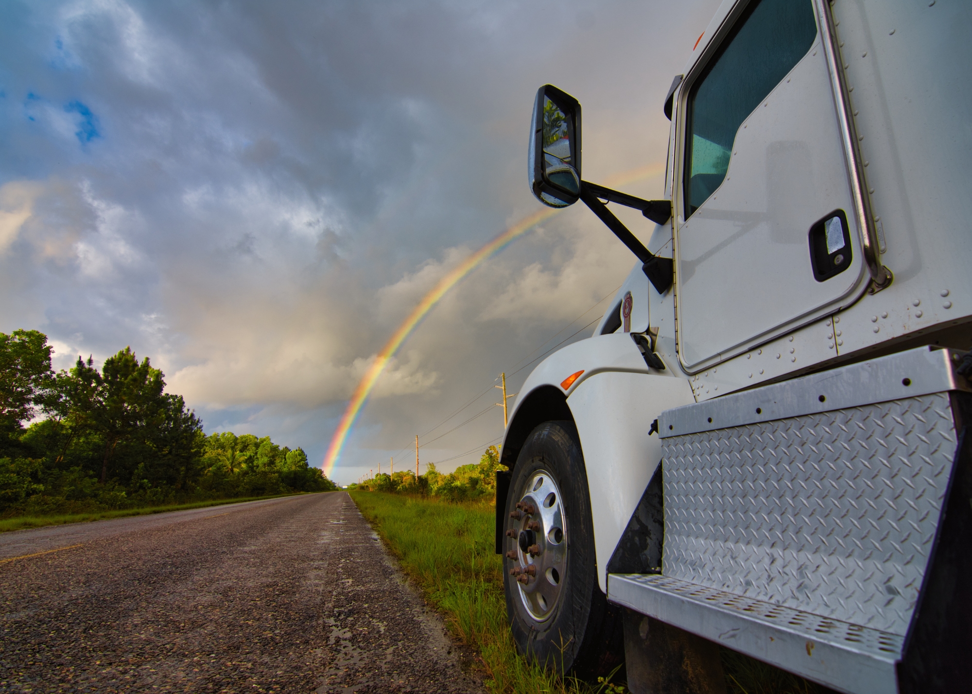 Hauling truck with rainbow